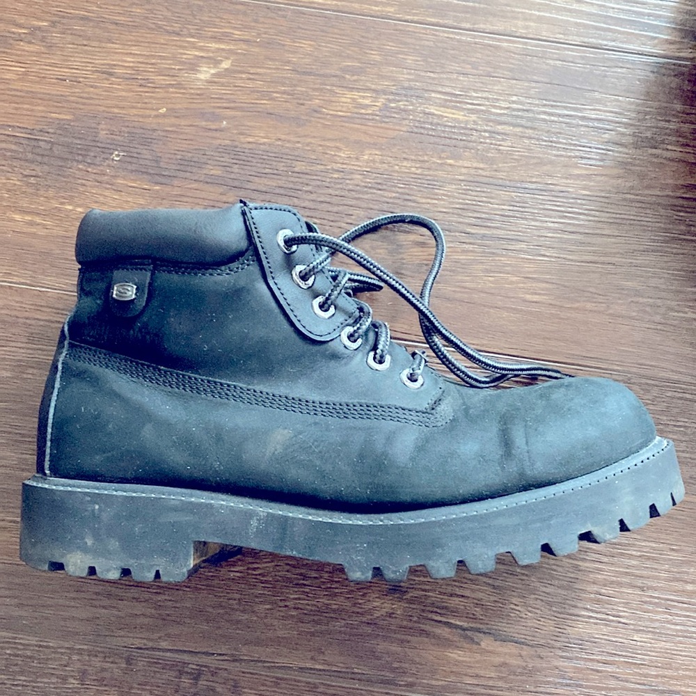 Skechers Boots